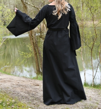 Mittelalter-Unterkleid Burglinde mit Trompetenärmeln - schwarz